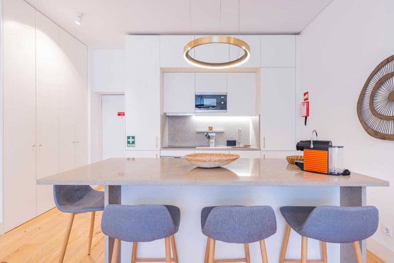 Modern Rustic Flat In Santos By Lovelystay Lisbona Esterno foto